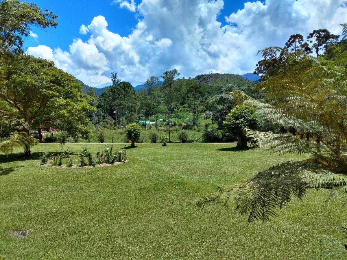 Pousada Pedra Da Gavea วิสกอนจิ จิ เมาอา ภายนอก รูปภาพ